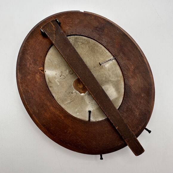 Antique Miniature Portrait Painting in Carved Wood Frame | Elegant Georgian Lady - Picture 6 of 13